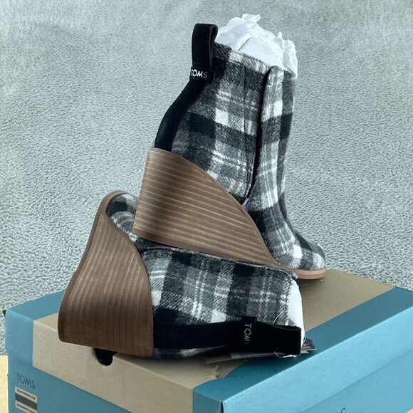 TOMS Women's Clare Wedge Boot, Black/Grey Plaid, 8 NWB S161 - Picture 5 of 8